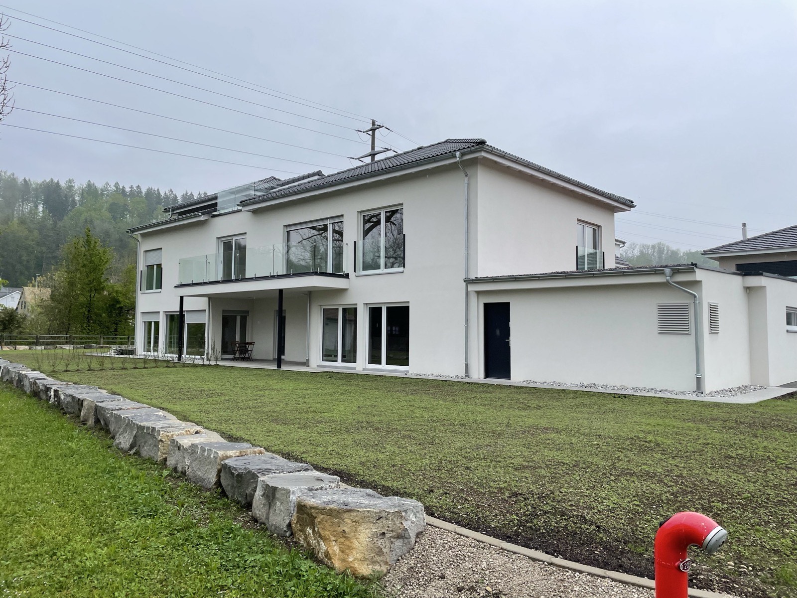 Willa z Balkonem, Szwajcaria