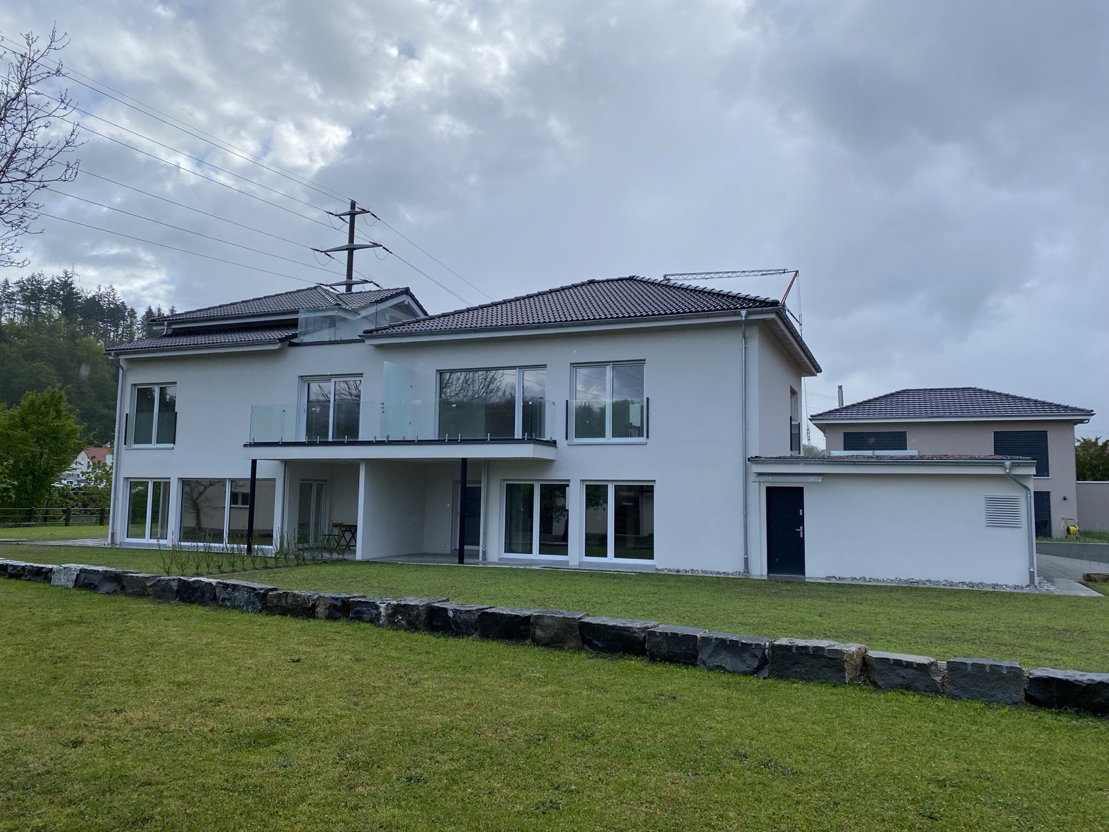 Dom z Tarasem, Szwajcaria